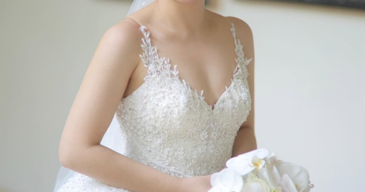 Lace Wedding Dresses: Why So Many Brides Feel Overwhelmed